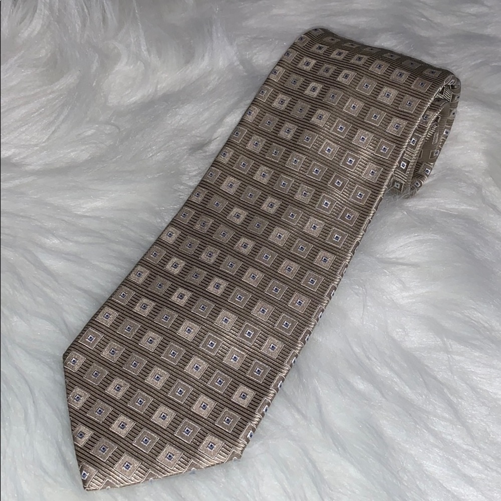 Men’s Tie by Daniel Cremieux
